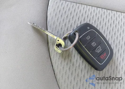 2016 Hyundai Sonata Se from USA, damaged, VIN 5NPE24AFXGH338979